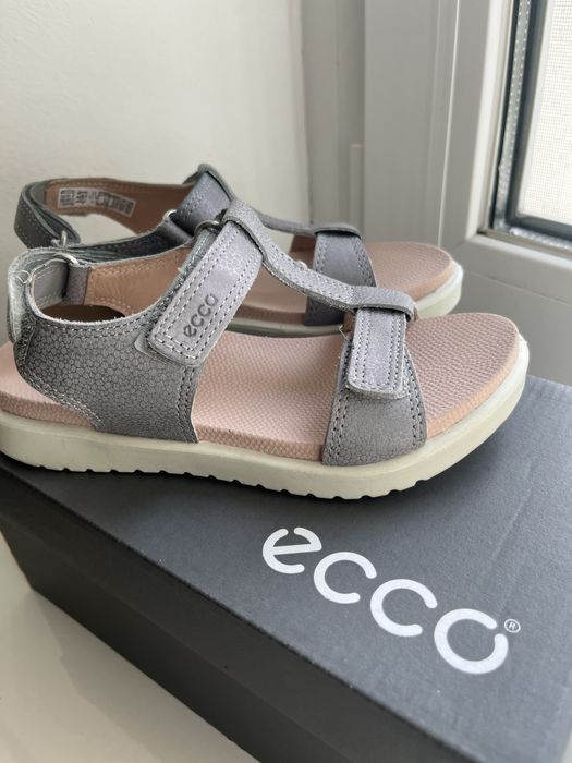 Босоніжки (сандалі) Ессо 30 р.