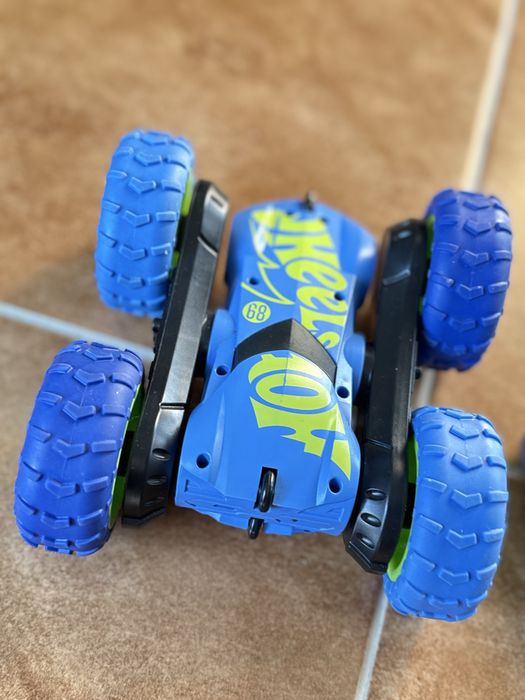 Hot Wheels Twist Shifter RC на радіокеруванні