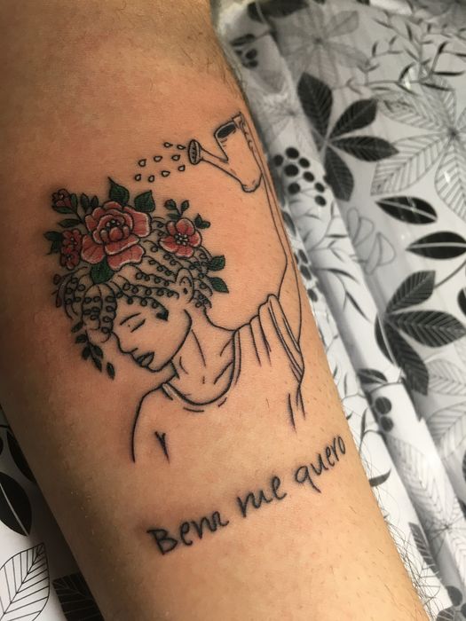 Tattoo fine line