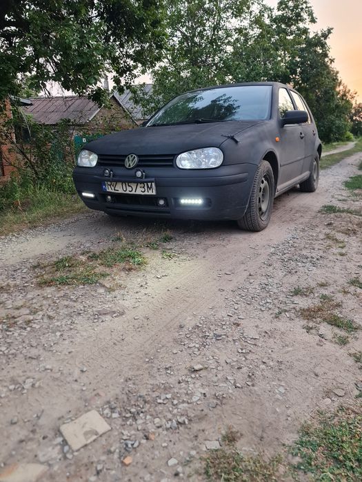Продам Гольф 4 1998р