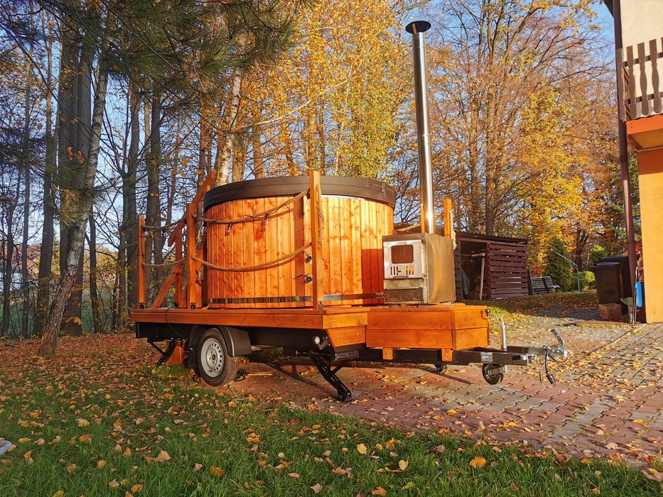 Mobilna Balia wynajem//jacuzzi na przyczepce