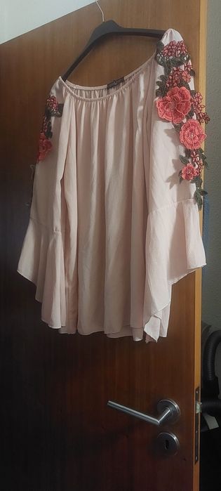 Blusa rosa com flores xl