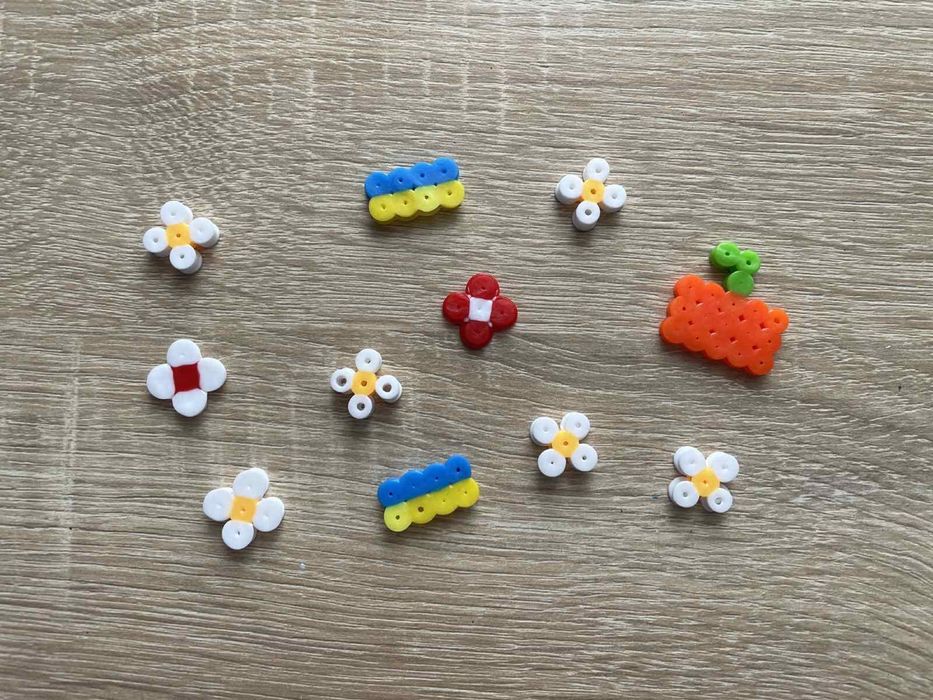 Фігурки з термомозайки