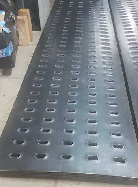 Blacha stalowa LOHR 625x2500/3000x3 mm laweta , pomoc drogowa.