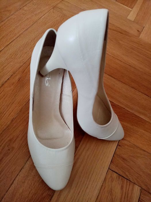 Nowe buty szpilki ślubne ecri rozmiar 36 ślubne skóra naturalna emis