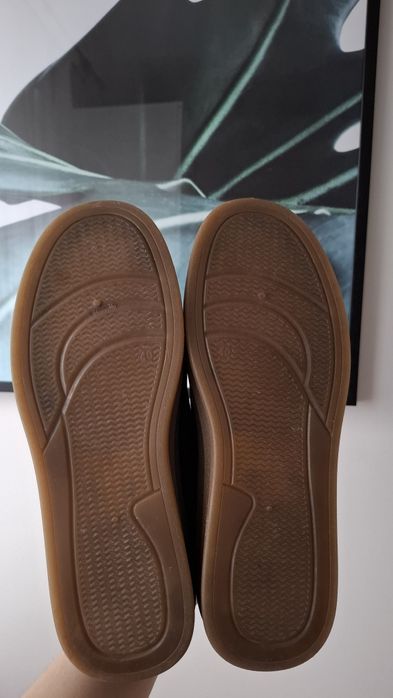 Sneakersy zamszowe