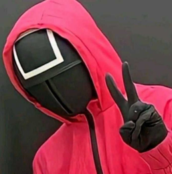 Маска Ігра в кальмара Квадрат маска охоронця squid game