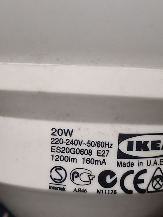 Candeeiro de teto IKEA novo incluí lâmpada