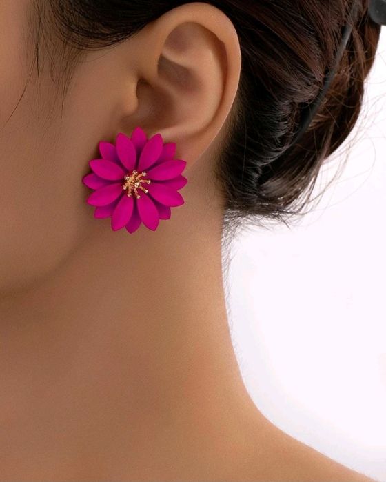 Kolczyki sztyfty kwiaty fuksja