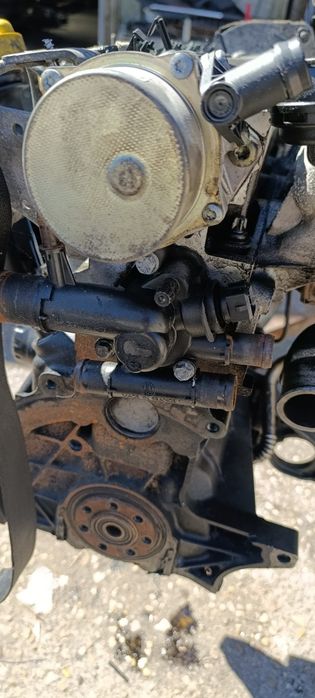Motor Renault 1.9 DCI 120 CV F9Q (Ler anúncio)