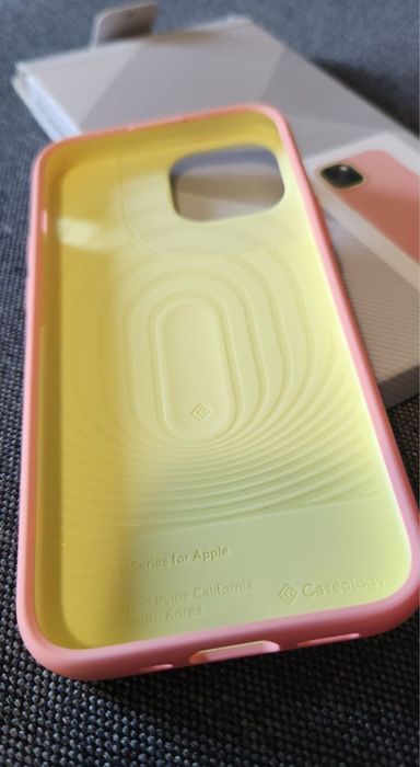 Чохол iPhone 13 mini SPIGEN Caseology Nano Pop