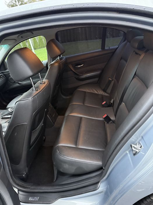 Sprzedam BMW e90 330i