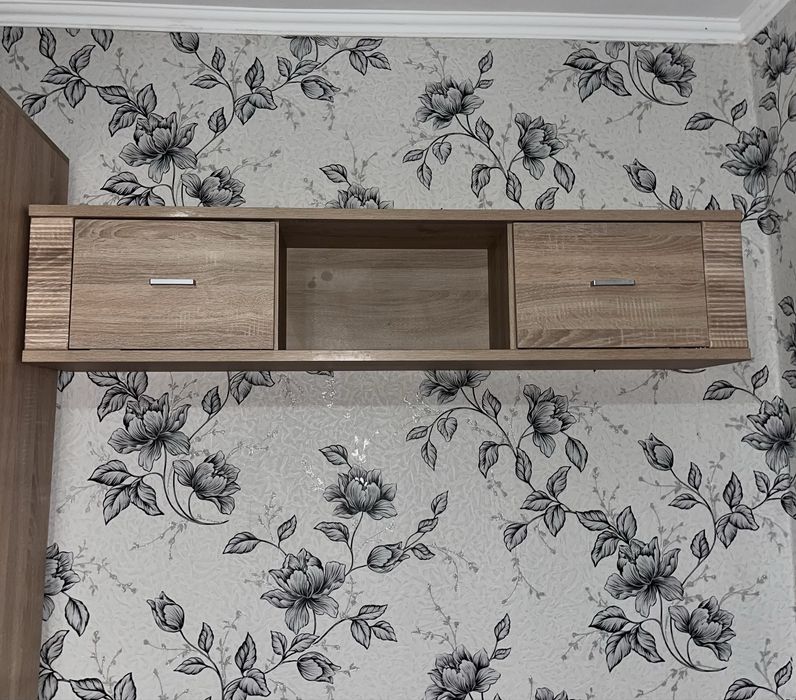 Продам стінку під телевізор