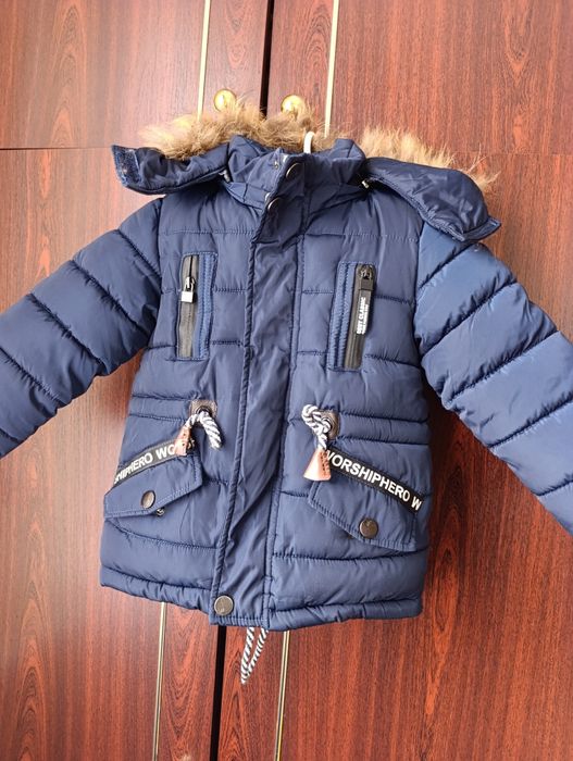 Продам курточку для хлопчика