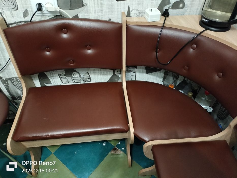 Продам кухонный уголок