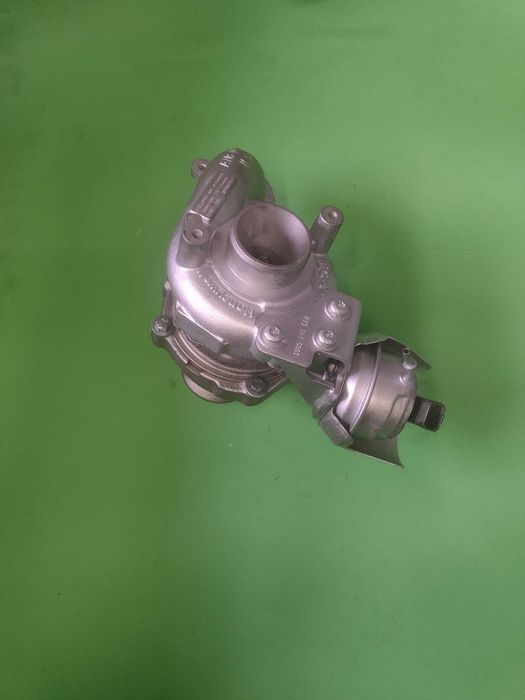 Turbosprężarka Turbina Berlingo c3 c4 ds3 ds4 ds5 jumpy 1.6 BlueHDi
