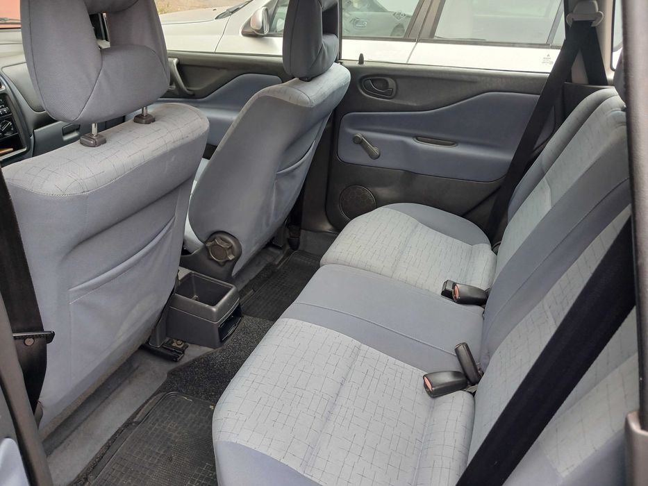 Mitsubishi espace estar