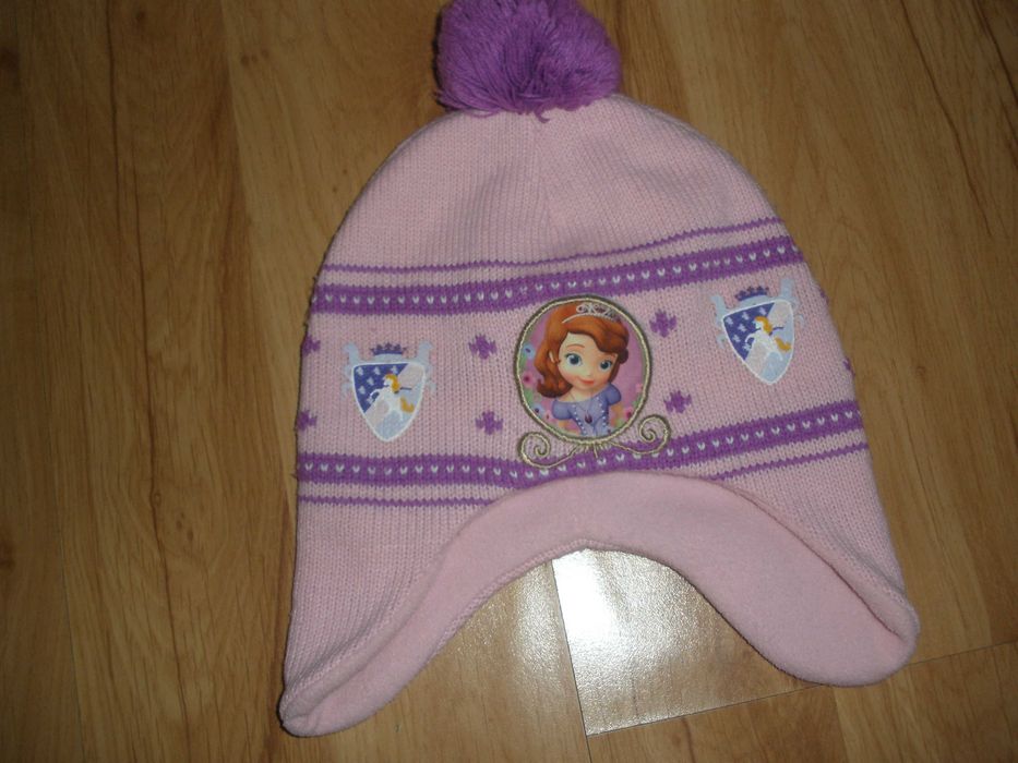 шапочка на дівчинку