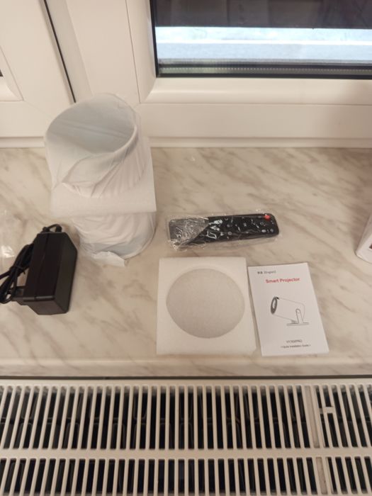 projektor Smart Magcubic HY300Pro / Android / Wi-Fi 6 / 4K / 180°