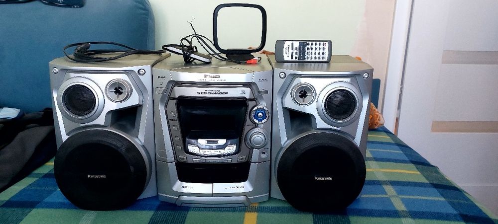 Wieża panasonic SA-AK300