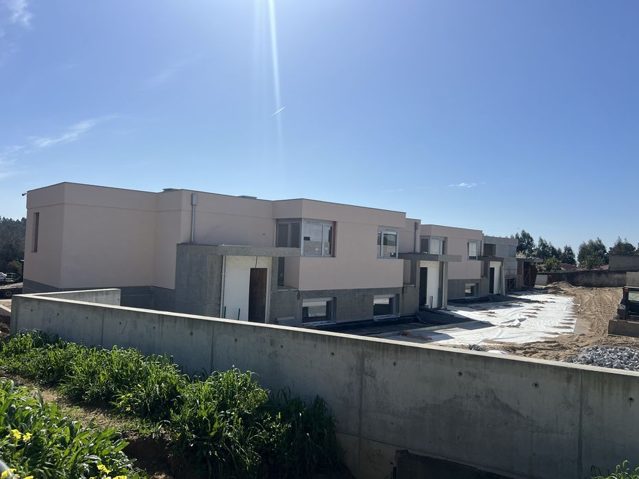 MORADIA T3 EM Grijo Nova