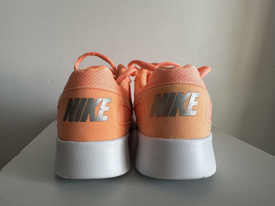 Buty sportowe Nike Wmns Kaishi rozmiar 38,5