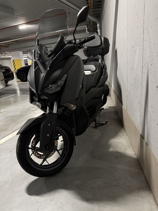 Продам максі-скутер Yamaha X-Max 300