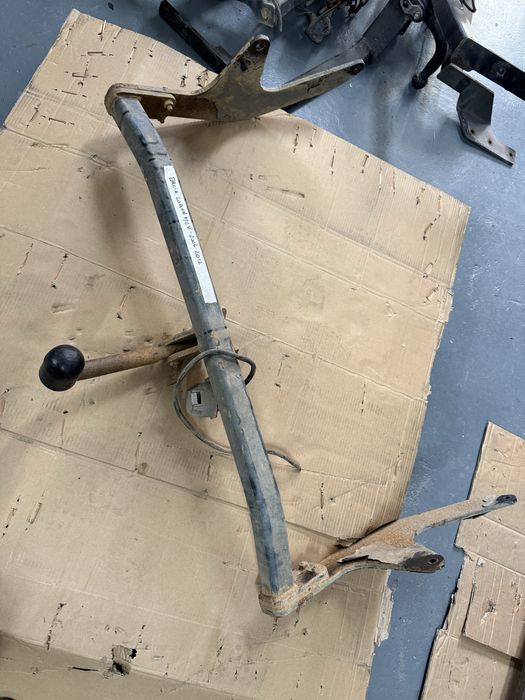 Dacia Dokker Logan MCV Duster engate de reboque