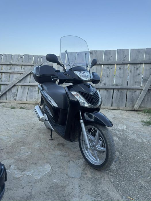 Хонда SH 150   12р  гарний збережений стан