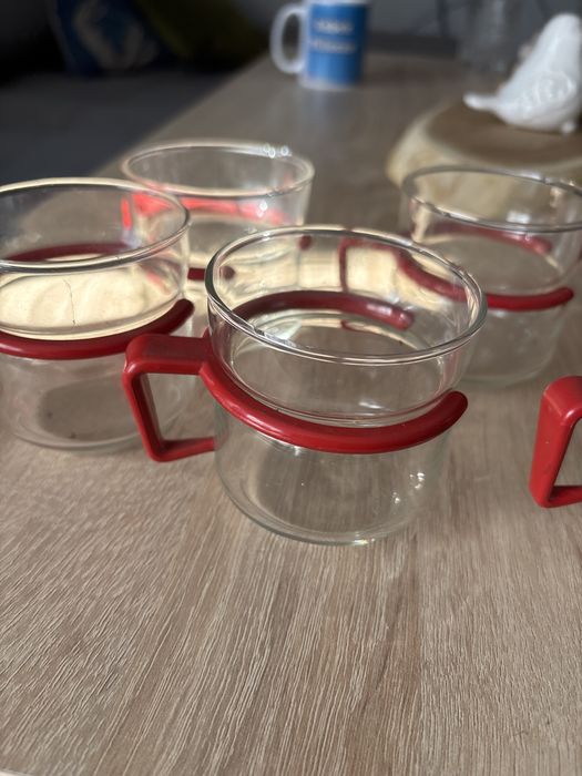 Szklanki z plastikowym uchwytem filizanki prl 6 szt.