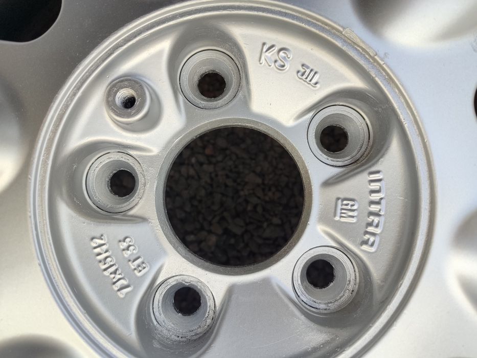 Диски R-15. 5×110. J-7. ET-33. Dia-65.1