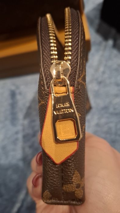 Kosmetyczka LV nowa z pudełkiem, idealna na prezent