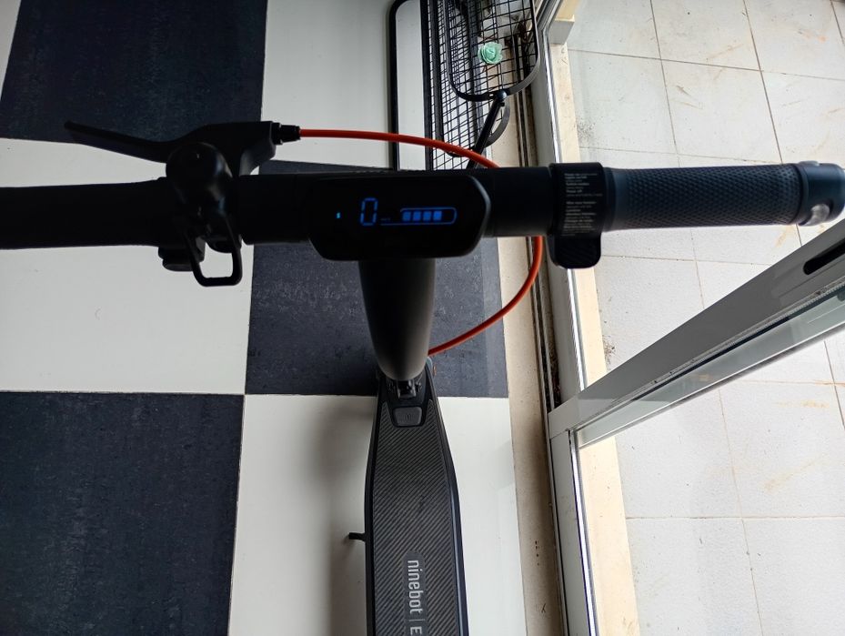 Trotinete elétrica Segway ninebot e2pro