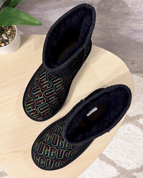 36р Дитячі підліткові Ugg Оригінал Нові, Устілка