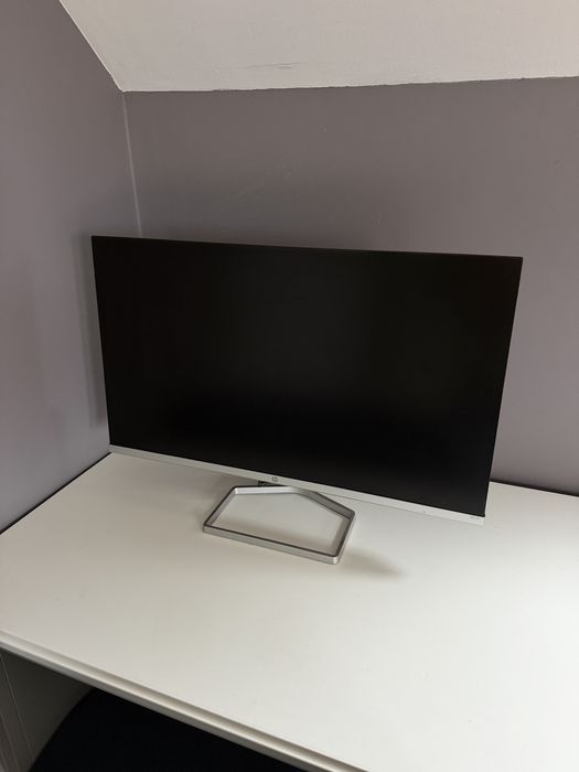 Monitor hp M24f używany