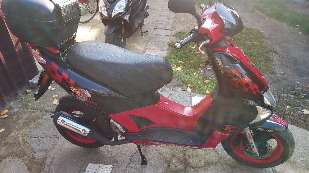 Skuter kymco super 9