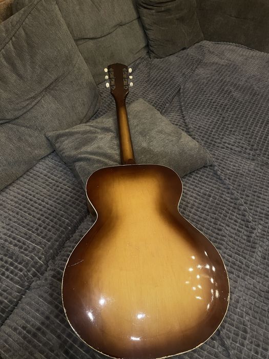 Archtop Silvertone акустична вінтажна гітара