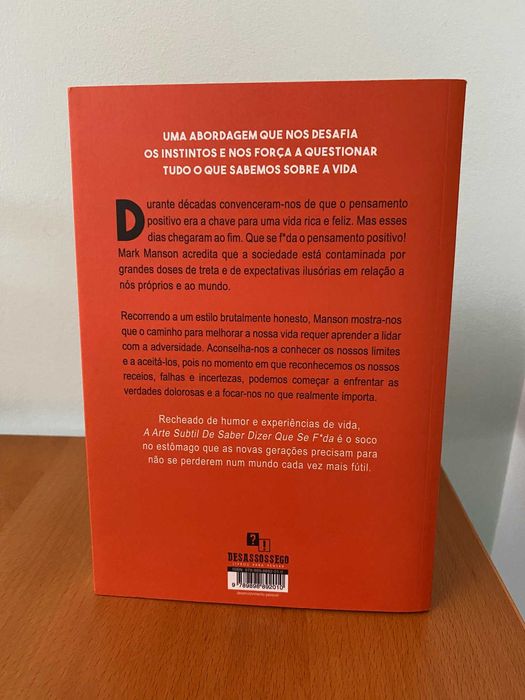 The Subtle Art of Not Giving a F*ck - Mark Manson64730035378179121