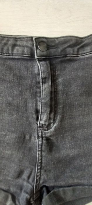 Szorty damskie roz. 38 Cropp