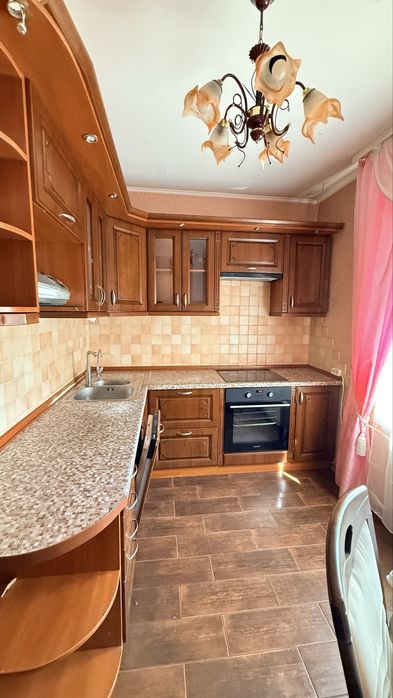 Продаж 2х кімнатноі, вул. Екстер 12, Троєщина