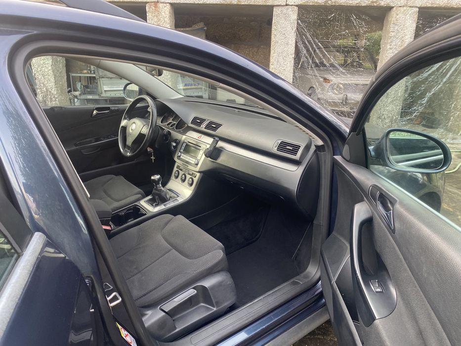 VW PASSAT VARIANT 2.0 TDI de 2007 (3.000€)