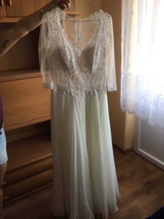 Sprzedam suknie ślubną ecru