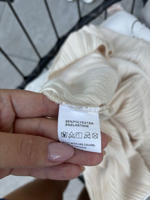 Spodnica midi plisowana