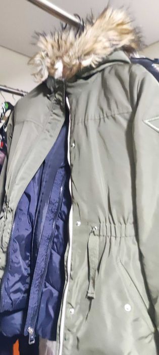 Blusão menina Benetton TAM 11 anos apenas 7€ cada