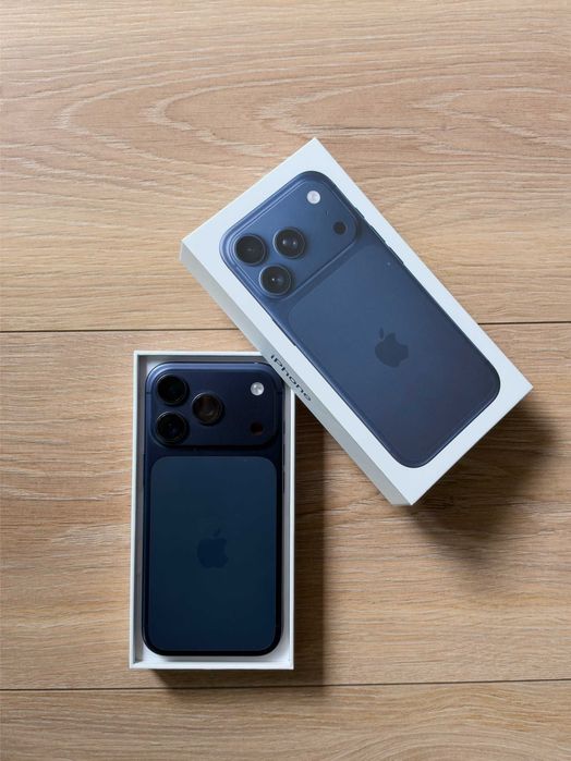 Apple iPhone 17 Pro 256GB Deep Blue