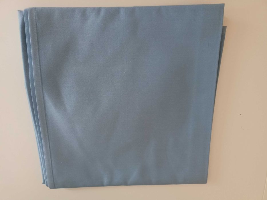 Obrusy kwadratowe - piękne żywe kolory