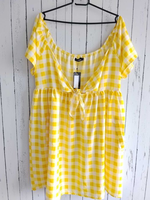 Żółta sukienka w kratkę vichy Boohoo (Rozmiar 44 / XXL)