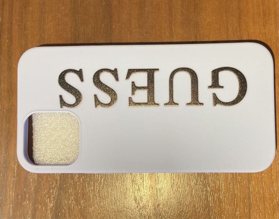 Iphone case guess; 11, 11 pro, SE 2020, 12 pro, X.