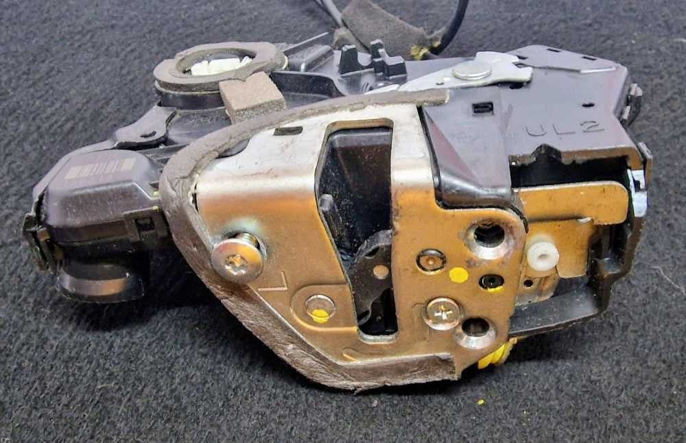 Fechadura / Fecho Porta Frente Esquerdo 411140-21830 - HONDA CIVIC IX Tourer