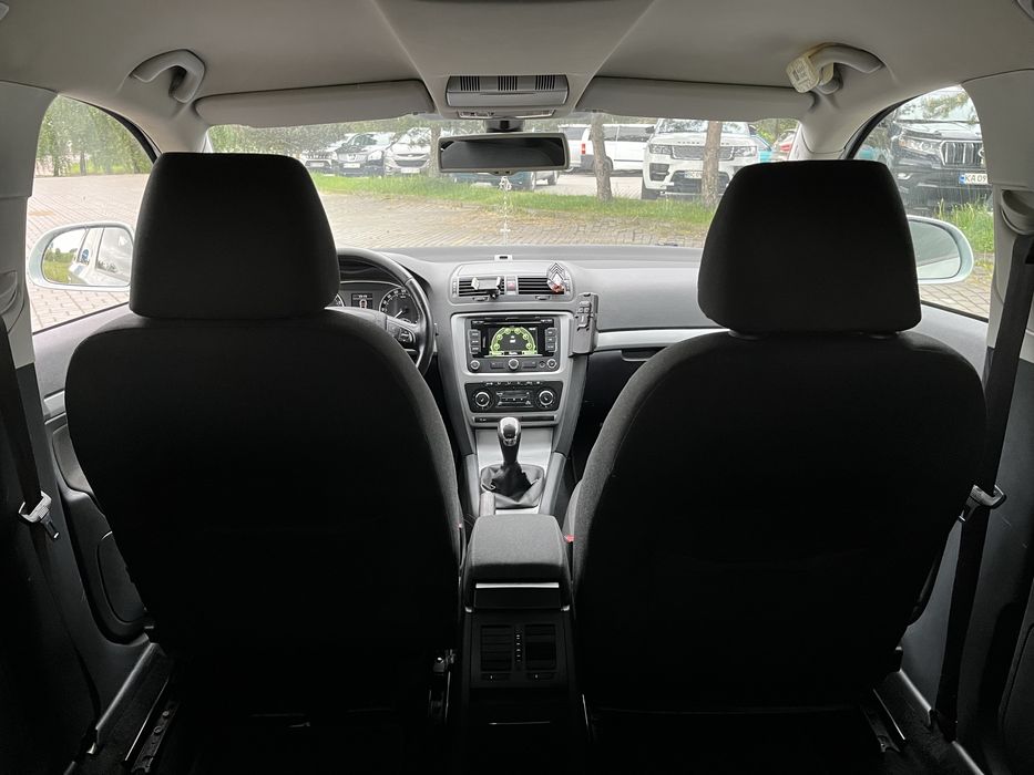 Skoda Octavia 2012 // покоління А5(FL).  2.0. DMT ( 140 к. с)